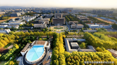 倾的人更为适合刀兵的研发和设想工做；涉及枪