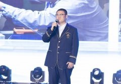英语学科缺了10位老